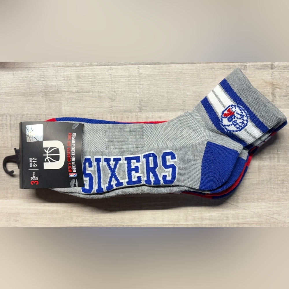 NWT Philadelphia 76ers NBA Men's 3 Pair Low Cut Socks, Fits Shoe Size 6-12
